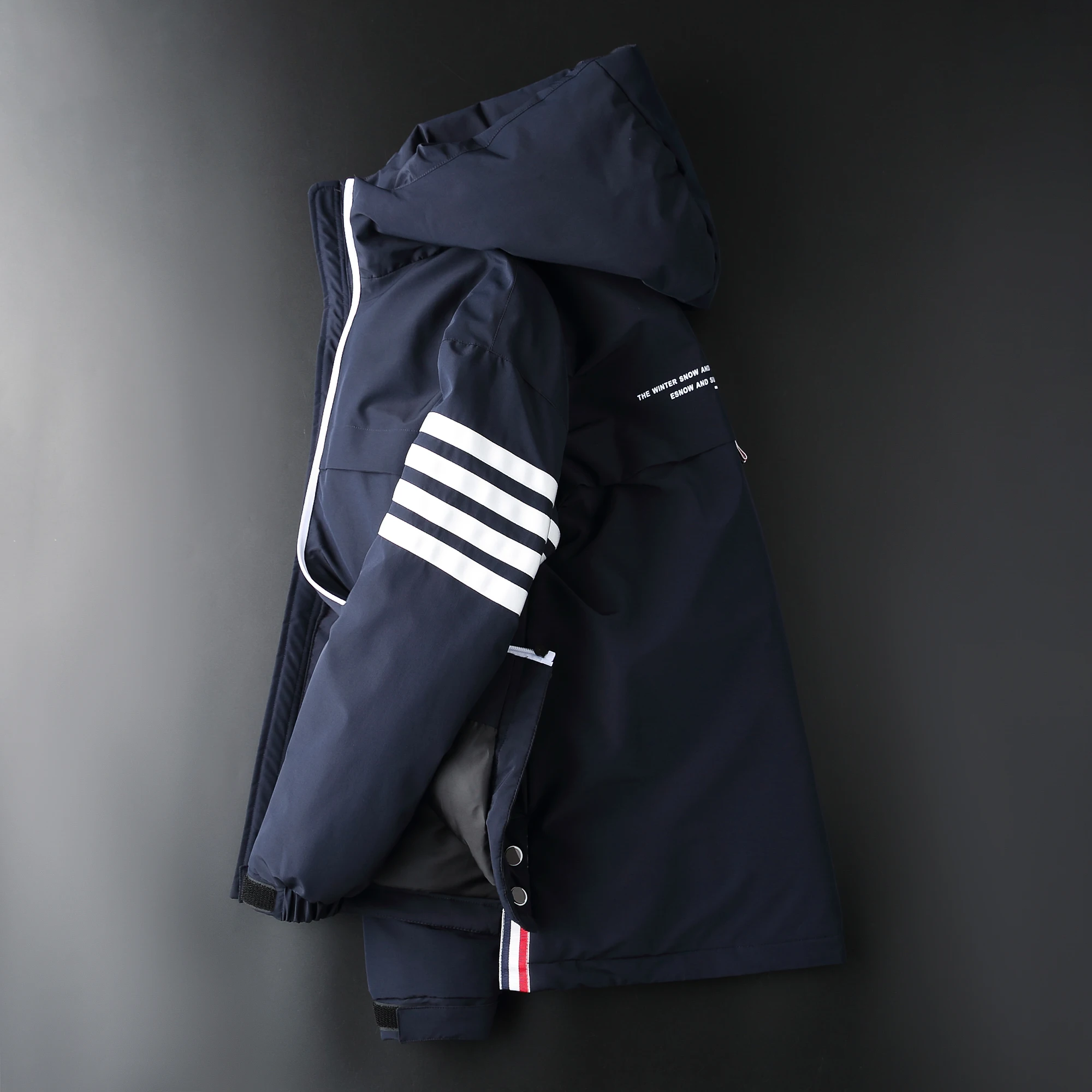 2021 Brand Mens New Fall Winter Down Jacket Long Sleeve Clothes Dust Coat Hooded Korean Style High Quality To Keep Warm Clothing 
2021 Brand Mens New Fall Winter Down Jacket Long Sleeve Clothes Dust Coat Hooded Korean Style High Quality To Keep Warm Clothing