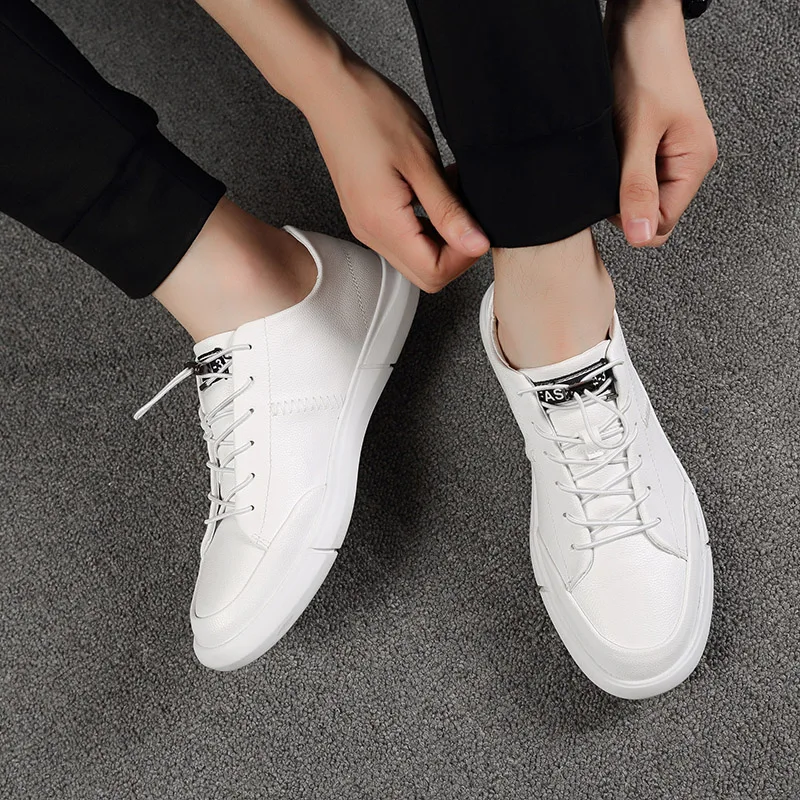 

New Casual Shoes Men Brand Sneakers Breathable Mans Footwear Black White Men Shoes Tenis Masculino Walking Male Flats %