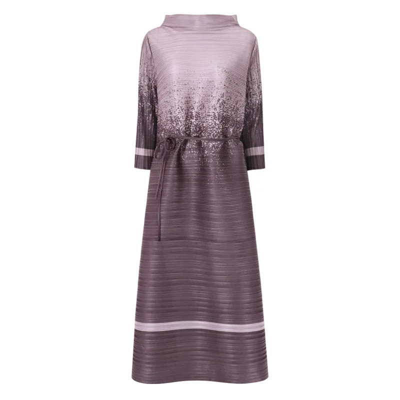 2020 summer fashion temperament print pleated loose medium sleeve dress contrast elegant lace up slim dress
2020 summer fashion temperament print pleated loose medium sleeve dress contrast elegant lace up slim dress