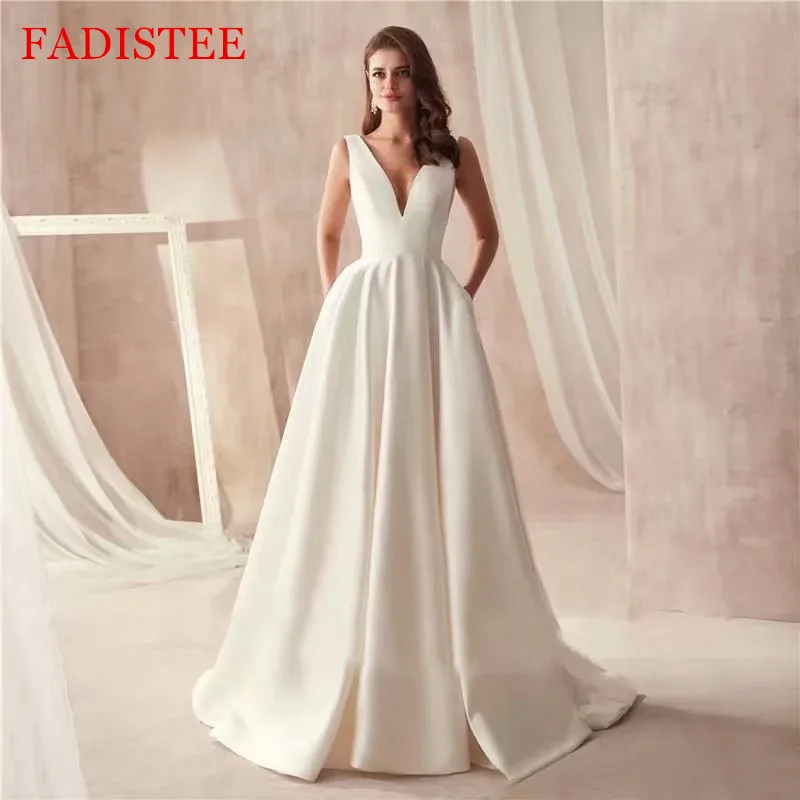 Платье партии свадебное платье Vestidos De Noiva сексуальное платье без бретелек Простой свадебное платье сексуальное платье с глубоким v-образным...
Платье партии свадебное платье Vestidos De Noiva сексуальное платье без бретелек Простой свадебное платье сексуальное платье с глубоким v-образным...