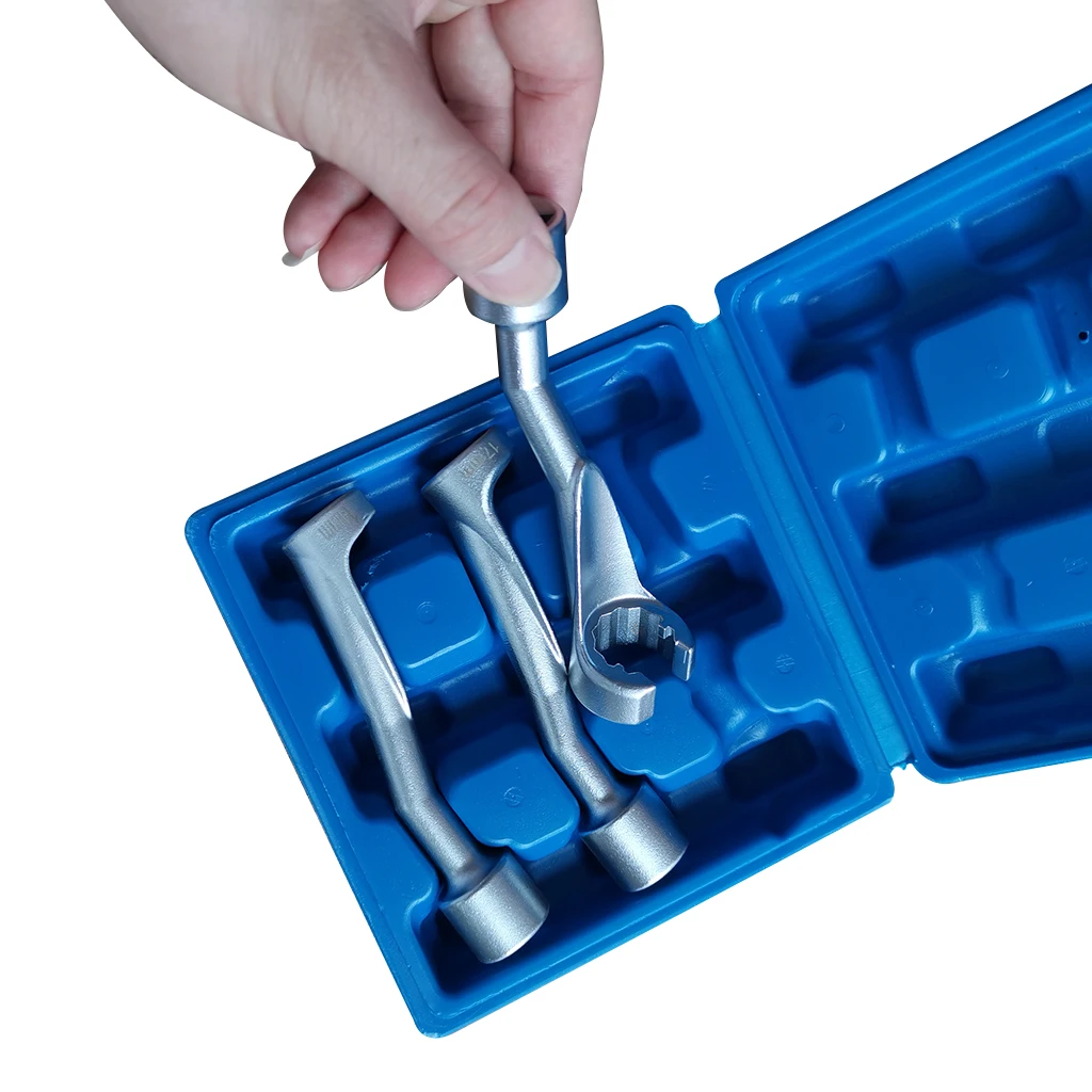 CR- V Blue Box of Fuel Injection Pipe Wrench Sturdy Injection Wrench Fuel Line Disconnect Tools Wrench Sets Fuel Tools
CR- V Blue Box of Fuel Injection Pipe Wrench Sturdy Injection Wrench Fuel Line Disconnect Tools Wrench Sets Fuel Tools