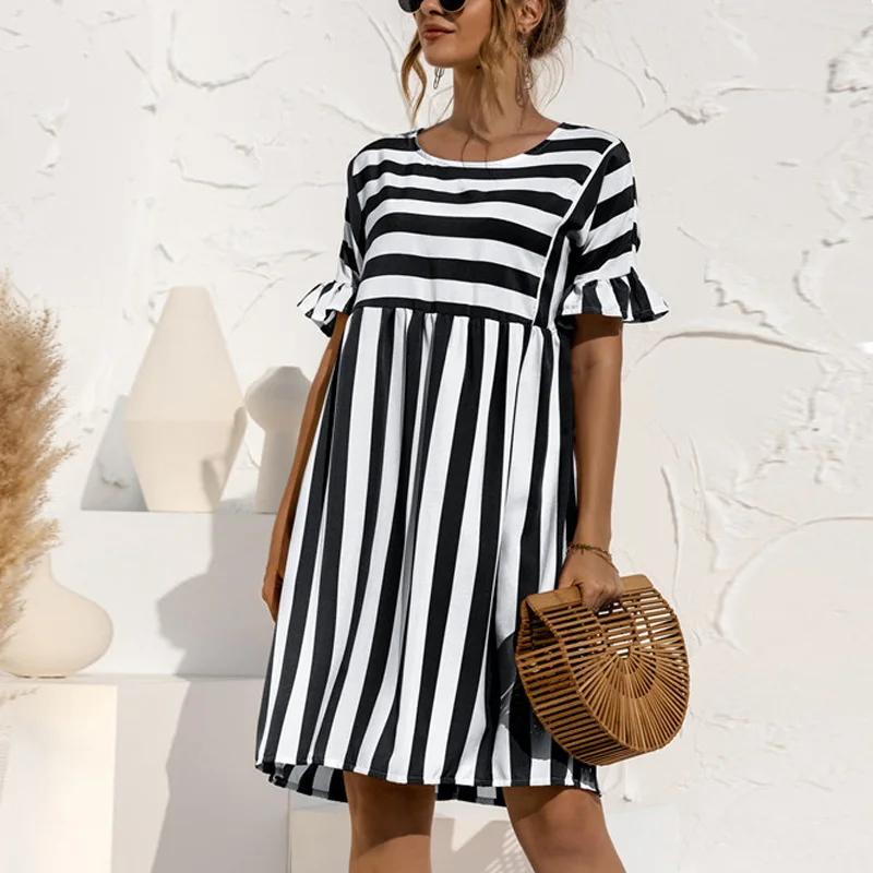 2021 Summer New Fashion O Neck Women Dress Casual Loose Pullover Solid Short Sleeve Ruffle Patchwork Pocket Ladies Stripe Dress
2021 Summer New Fashion O Neck Women Dress Casual Loose Pullover Solid Short Sleeve Ruffle Patchwork Pocket Ladies Stripe Dress
