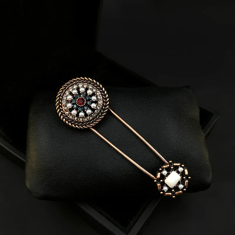 Retro Shawl Buckle Brooches for Women Scarf Coat Pearl Rhinestone Jewelry Brooch Pins Clothing Accessories Big Pin Cardigan Gift
Retro Shawl Buckle Brooches for Women Scarf Coat Pearl Rhinestone Jewelry Brooch Pins Clothing Accessories Big Pin Cardigan Gift