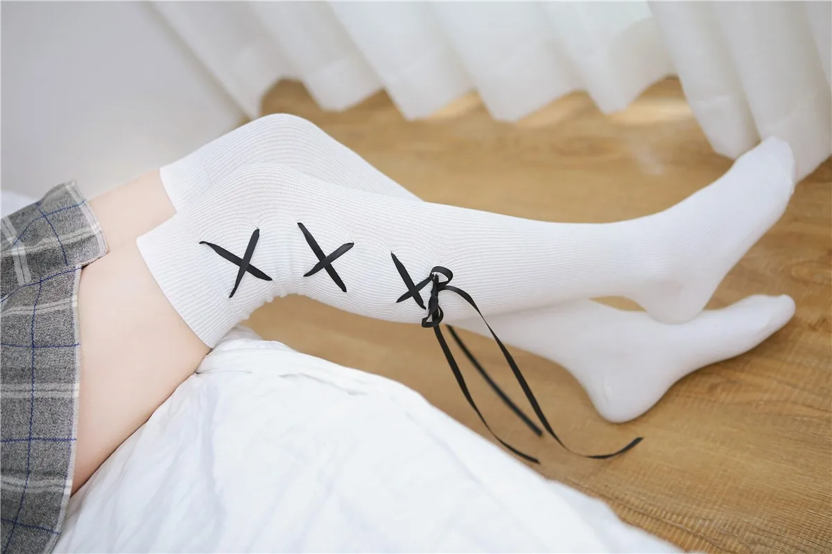 Women Lolita Stockings Spring Japanese Leggings Kawaii anime girl sock black White Over Knee stocking cross ribbon socks cosplay
Women Lolita Stockings Spring Japanese Leggings Kawaii anime girl sock black White Over Knee stocking cross ribbon socks cosplay