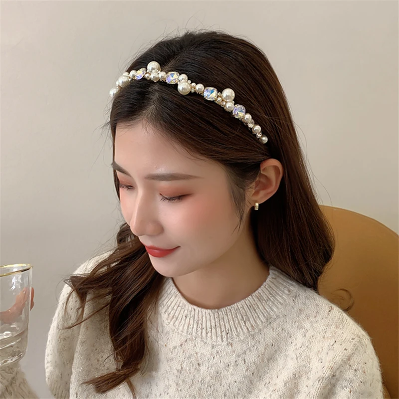 New 2021 Colorful Shiny Rhinestone Zircon Pearl Headband Metal Transparent Hair Accessory for Women Girls Wedding Jewelry Gifts
New 2021 Colorful Shiny Rhinestone Zircon Pearl Headband Metal Transparent Hair Accessory for Women Girls Wedding Jewelry Gifts