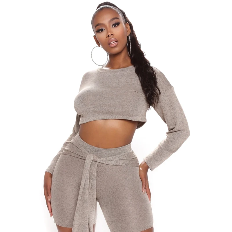 Elastic 2 Piece Set Women Long Sleeve Crop Top and Bandage Biker Shorts Sets Casual Sporty Set Khaki XL
Elastic 2 Piece Set Women Long Sleeve Crop Top and Bandage Biker Shorts Sets Casual Sporty Set Khaki XL