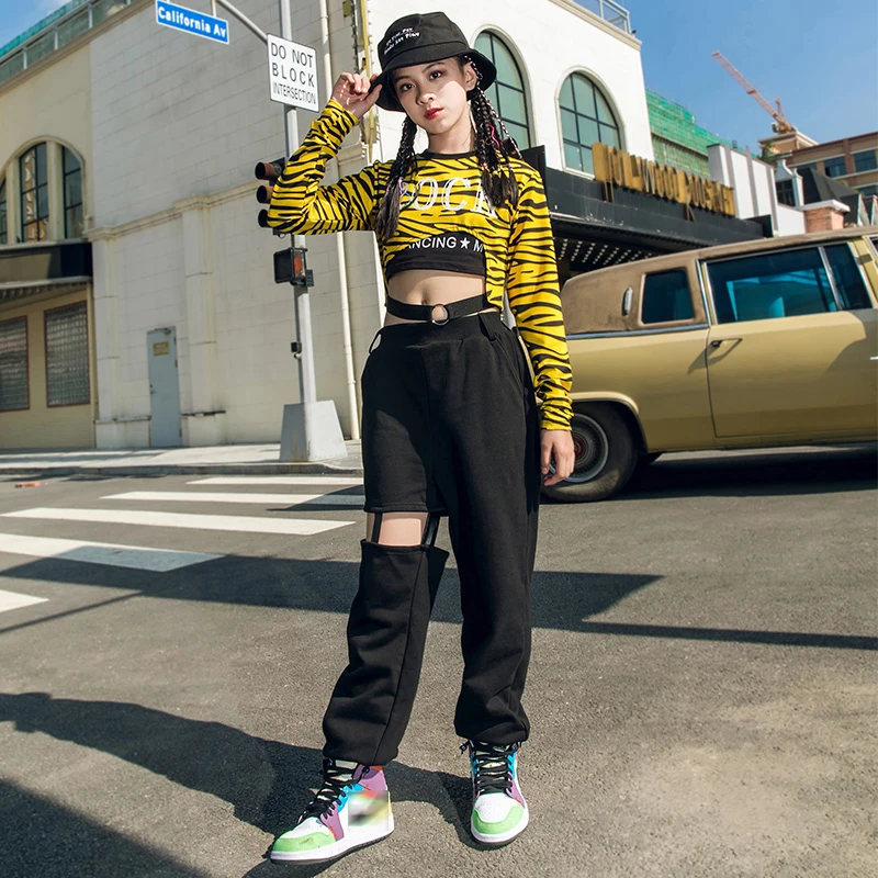 Modern Hip Hop Clothes Kids Girls Jazz Dance Performance Clothing Long Sleeve Tops Street Dance Pants Catwalk Fshion Wear B2666
Modern Hip Hop Clothes Kids Girls Jazz Dance Performance Clothing Long Sleeve Tops Street Dance Pants Catwalk Fshion Wear B2666