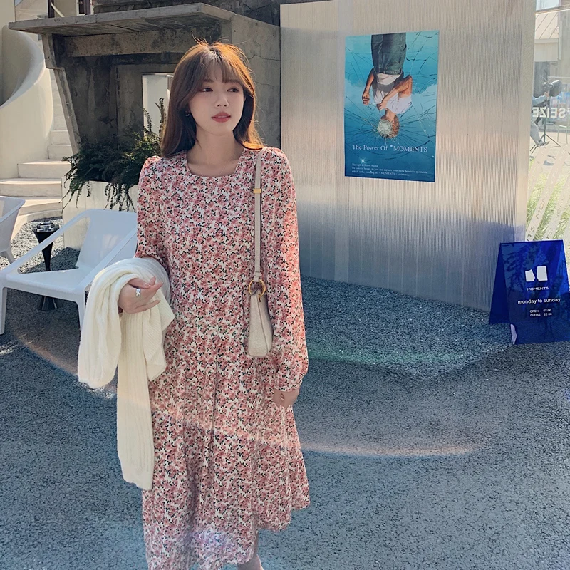 Han edition dress will spot the new spring 2021 small square collar flower waist chiffon dress
Han edition dress will spot the new spring 2021 small square collar flower waist chiffon dress
