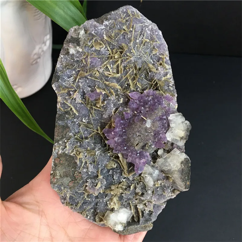 Natural Amethyst Crystal Fish-Eye Mineral Specimen Home Dec Stone Collection
Natural Amethyst Crystal Fish-Eye Mineral Specimen Home Dec Stone Collection