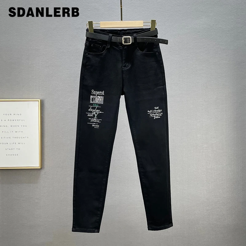 Черные эластичные джинсы для женщин, Новинка осени 2021, облегающие Женские джинсовые брюки-карандаш с высокой талией
Черные эластичные джинсы для женщин, Новинка осени 2021, облегающие Женские джинсовые брюки-карандаш с высокой талией