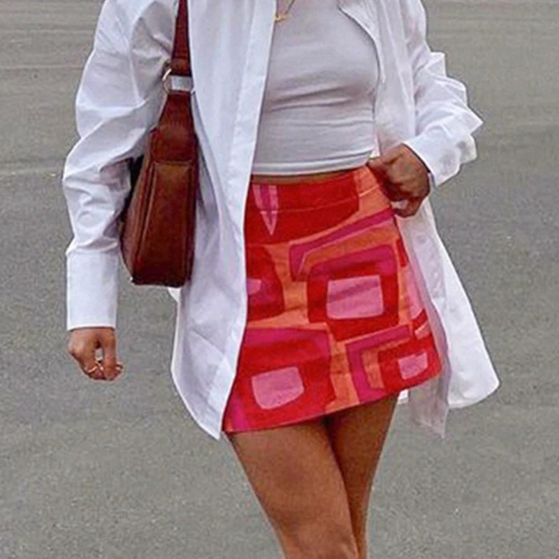 Мини-юбка женская с принтом, модная Милая Короткая в Корейском стиле, Повседневная Уличная одежда в стиле Харадзюку, 90-х, Y2K, летняя
Мини-юбка женская с принтом, модная Милая Короткая в Корейском стиле, Повседневная Уличная одежда в стиле Харадзюку, 90-х, Y2K, летняя