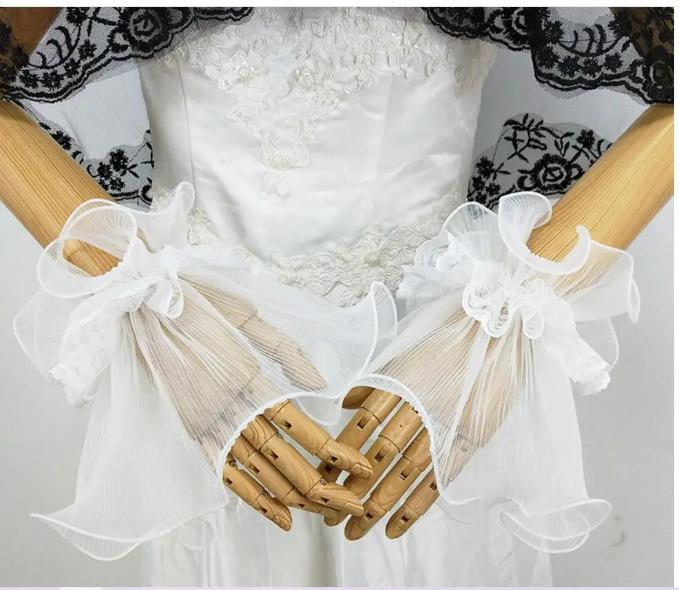 Lovely Bridal Tulle Fingerless Gloves Wrist Length Gloves Short Wedding Accessories with Lace in Stock
Lovely Bridal Tulle Fingerless Gloves Wrist Length Gloves Short Wedding Accessories with Lace in Stock