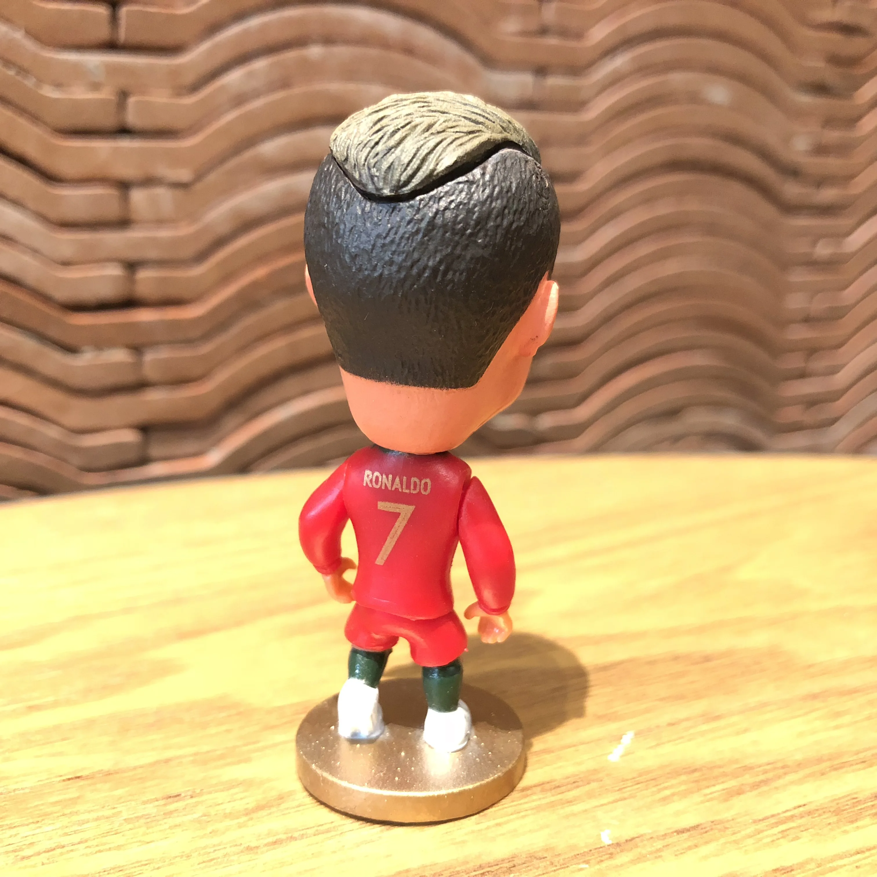 Football Star Ronaldo Portugal Resin Doll Action Figure 6.5 cm Mini Toy Collectible Gift
Football Star Ronaldo Portugal Resin Doll Action Figure 6.5 cm Mini Toy Collectible Gift