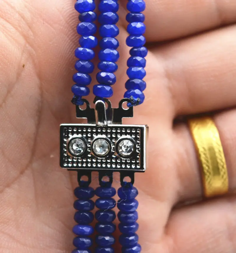 New NATURAL 3 Rows 2X4mm FACETED DARK Blue BEADS NECKLACE AAA AAAAAA Free shipping
New NATURAL 3 Rows 2X4mm FACETED DARK Blue BEADS NECKLACE AAA AAAAAA Free shipping