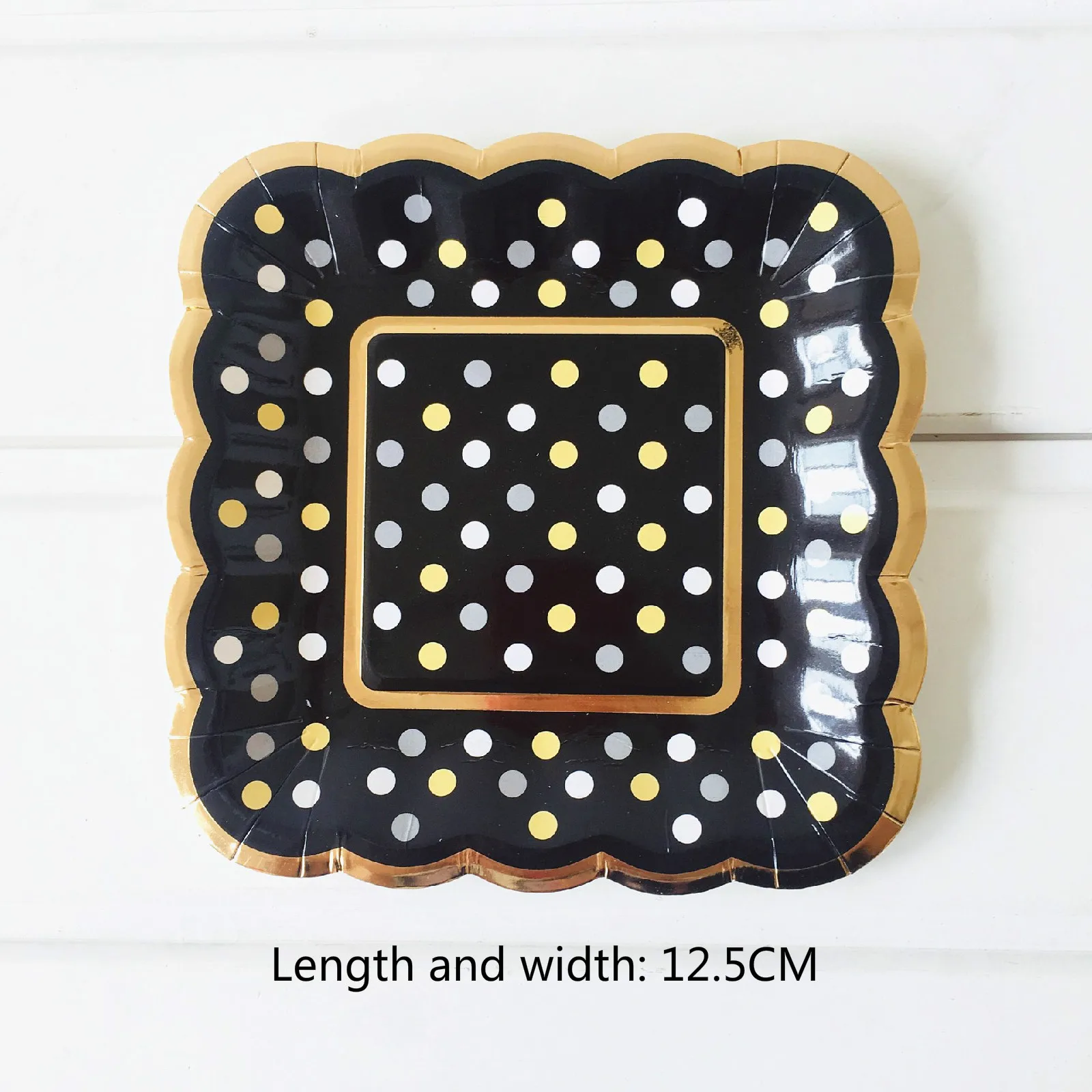 8-piece disposable tableware set bronzing color dots disposable paper plate wedding birthday decoration party supplies
8-piece disposable tableware set bronzing color dots disposable paper plate wedding birthday decoration party supplies