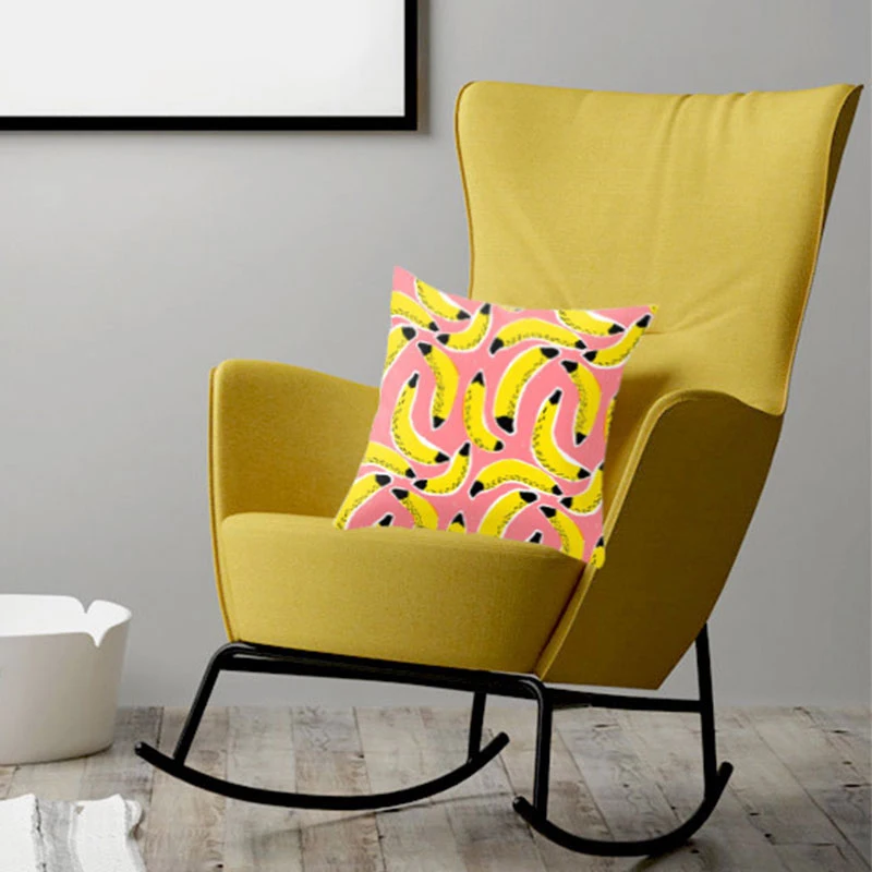 Creative Yellow Cartoon Printing Is A Peach Skin Pillow, Which Relies On Four Seasons General High Quality Soft Pillow Cover.
Creative Yellow Cartoon Printing Is A Peach Skin Pillow, Which Relies On Four Seasons General High Quality Soft Pillow Cover.