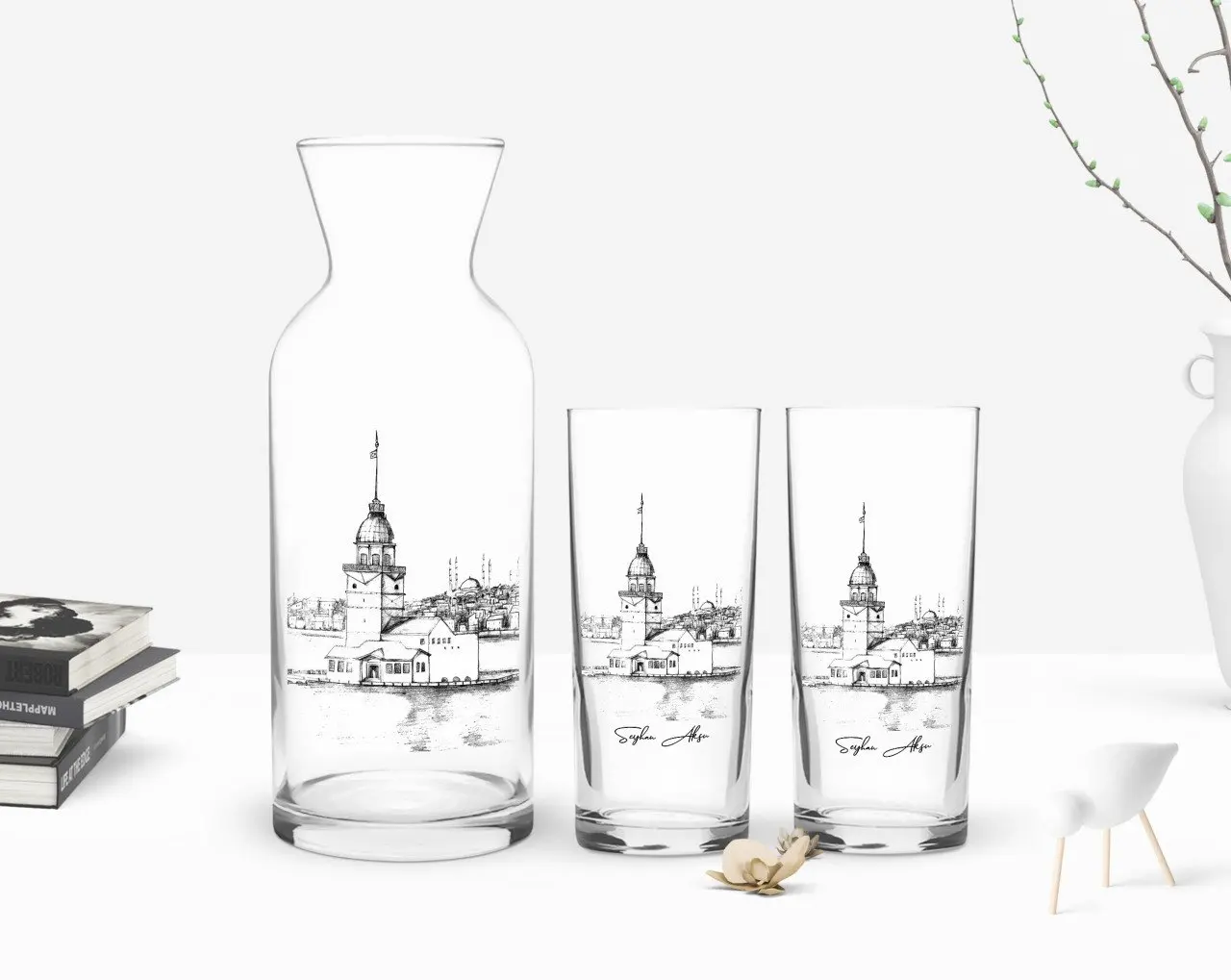 Персонализированная Красочная Печатная девушка башня дизайн двойная чашка и графин подарок Seti-2
Персонализированная Красочная Печатная девушка башня дизайн двойная чашка и графин подарок Seti-2