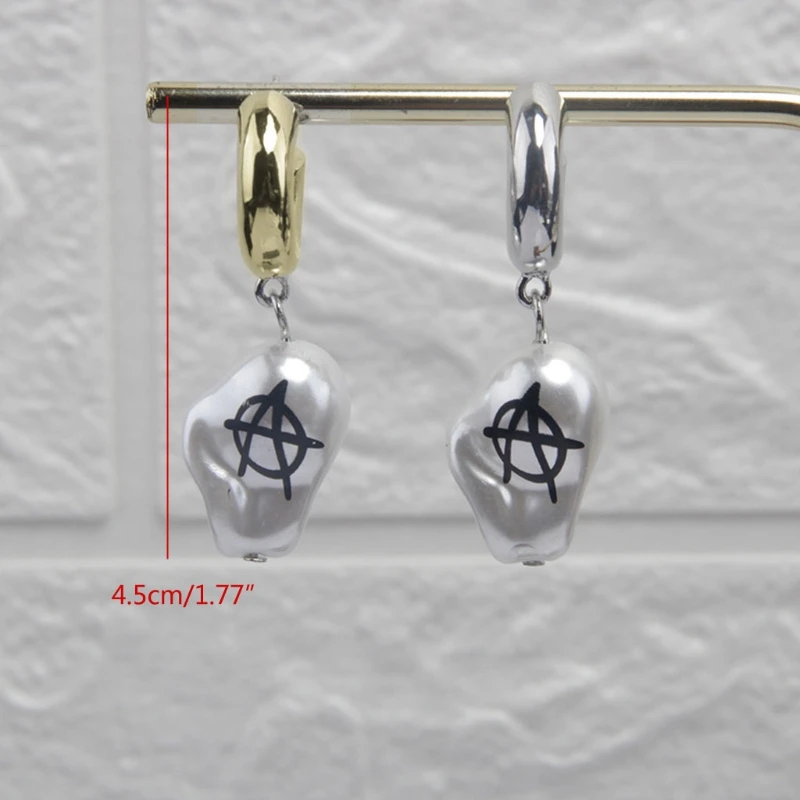 Baroque Clown Face White Pearl Drop Earrings Asymmetric Funny Clown Personality Unique Women Earrings Fashion Jewelry
Baroque Clown Face White Pearl Drop Earrings Asymmetric Funny Clown Personality Unique Women Earrings Fashion Jewelry