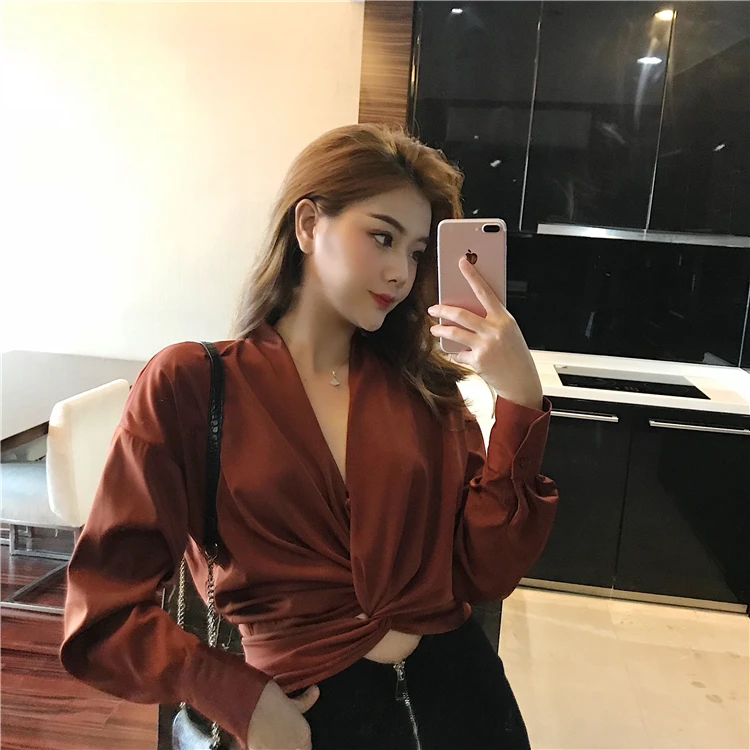 crop top long sleeve spring autumn Korean fashion vintage style v-neck cross casual blouse office ladies shirts Women's Clothing
crop top long sleeve spring autumn Korean fashion vintage style v-neck cross casual blouse office ladies shirts Women's Clothing