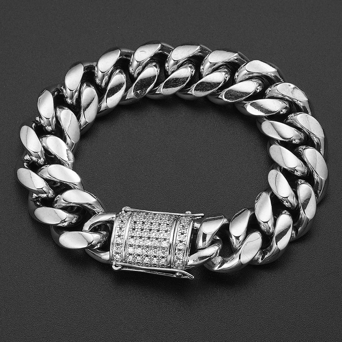 8/10/12/14/16/18mm Men Women Silver Color 316L Stainless Steel Curb Cuban Link Chain CZ Bracelet Jewelry Gift 7-11inch
8/10/12/14/16/18mm Men Women Silver Color 316L Stainless Steel Curb Cuban Link Chain CZ Bracelet Jewelry Gift 7-11inch