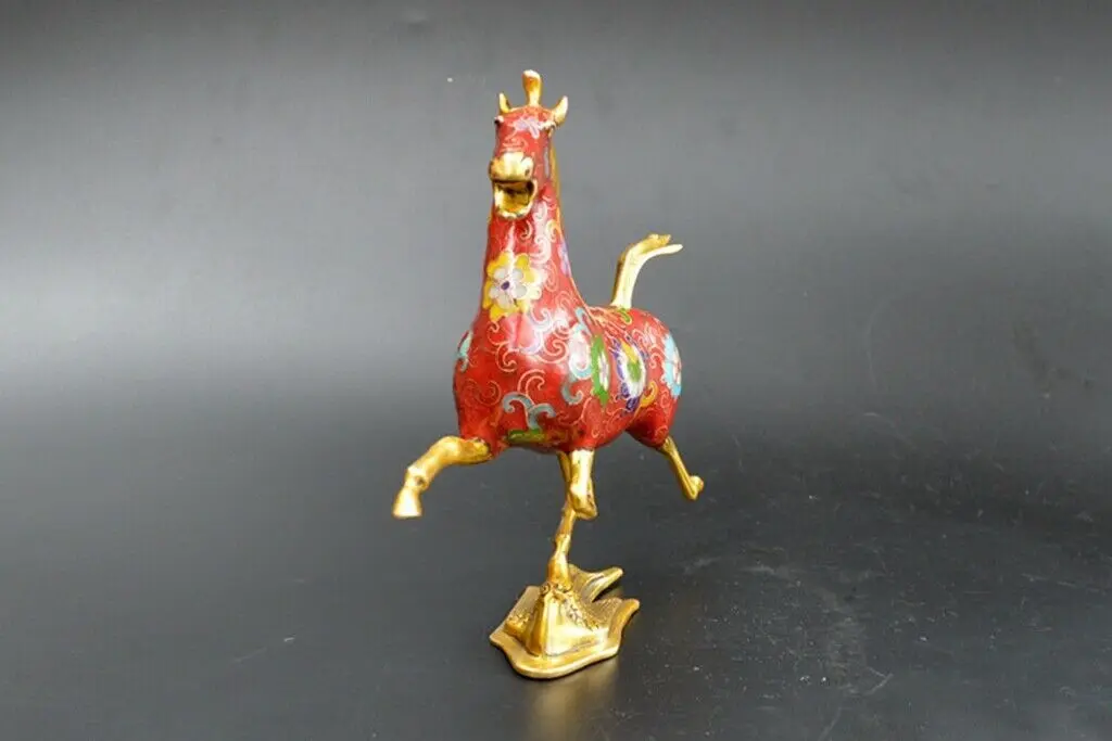 Chinese Old Red Cloisonne sculpture horse galloping statues
Chinese Old Red Cloisonne sculpture horse galloping statues