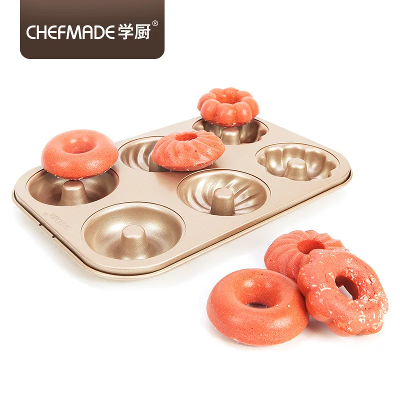 CHEFMADE Golden 6 Even Non-stick Three Flower Cake Mold Heavy carbon steel Oven Baking Mold Doughnut Cookie Bread Cake Mould 
CHEFMADE Golden 6 Even Non-stick Three Flower Cake Mold Heavy carbon steel Oven Baking Mold Doughnut Cookie Bread Cake Mould