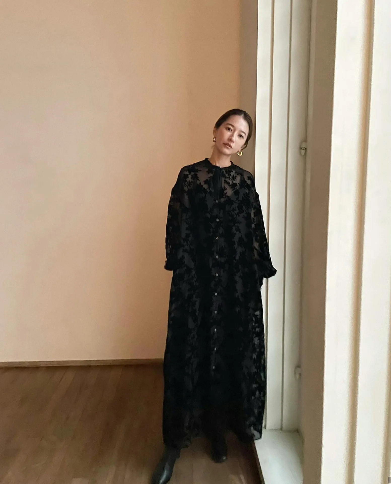Women Flocking Dress High Quality Autumn Winter Japanese Star Brand Elegant Vintage Slim Dresses Long New Arrive
Women Flocking Dress High Quality Autumn Winter Japanese Star Brand Elegant Vintage Slim Dresses Long New Arrive
