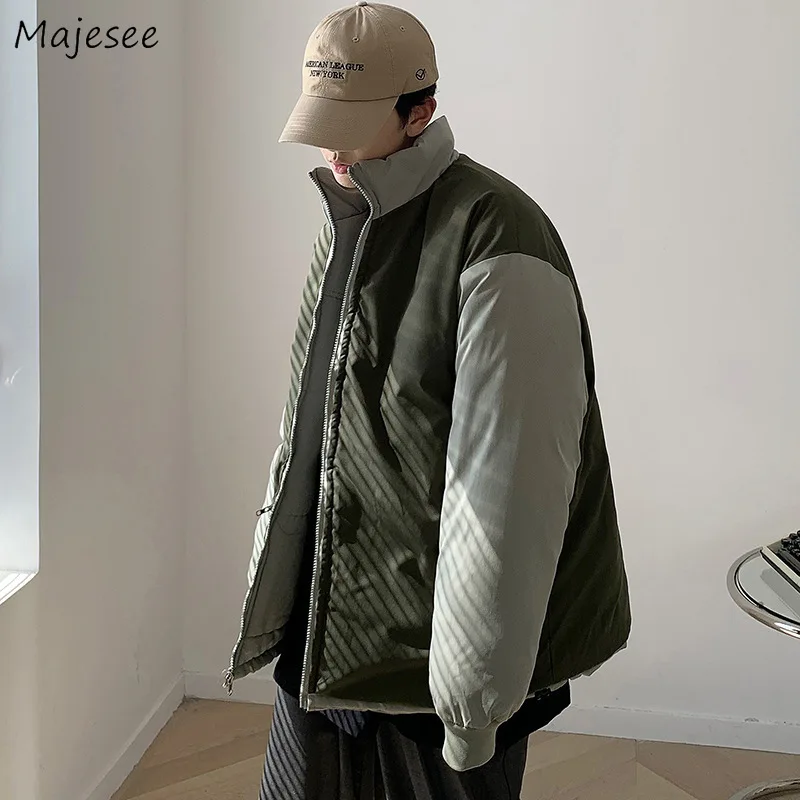 Men Short Style Parkas Cotton Padded Wear on Both Side Puffy Trendy Males Warm Winter Outwear Jackets Coat Print Leisure Loose 
Men Short Style Parkas Cotton Padded Wear on Both Side Puffy Trendy Males Warm Winter Outwear Jackets Coat Print Leisure Loose