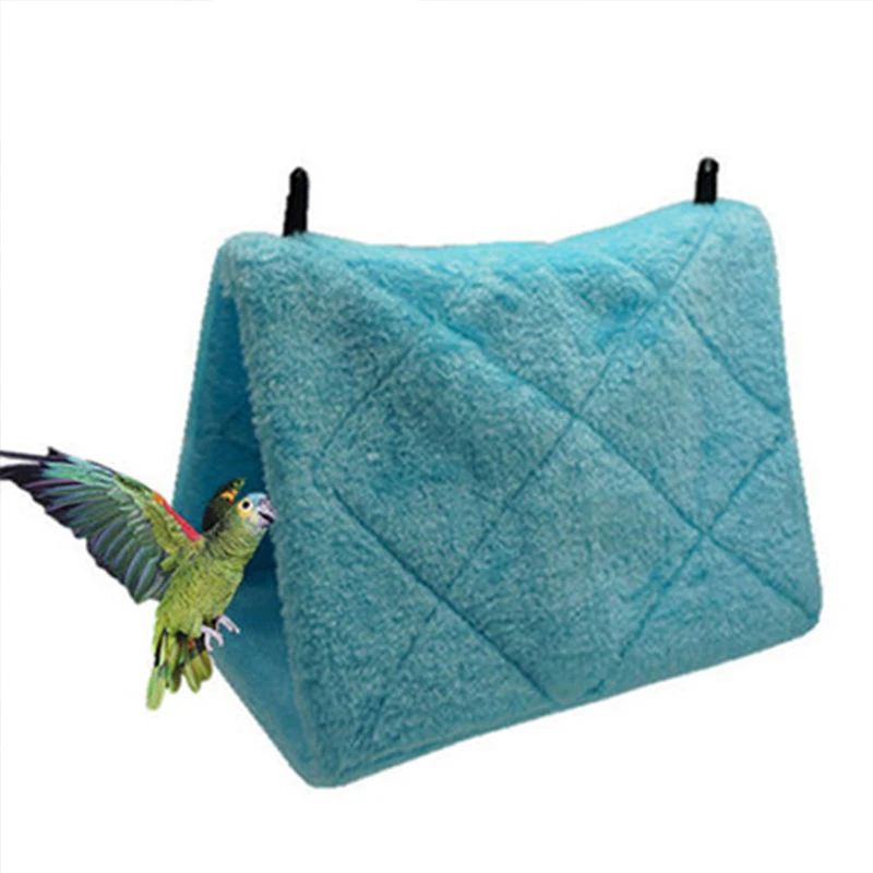 S/M/L 7Colors Triangle Shape Soft Plush Warm Parrot Hammock Winter Guinea Pig Hamster Squirrel Ferret Bird Small Pet Bed Cages
S/M/L 7Colors Triangle Shape Soft Plush Warm Parrot Hammock Winter Guinea Pig Hamster Squirrel Ferret Bird Small Pet Bed Cages