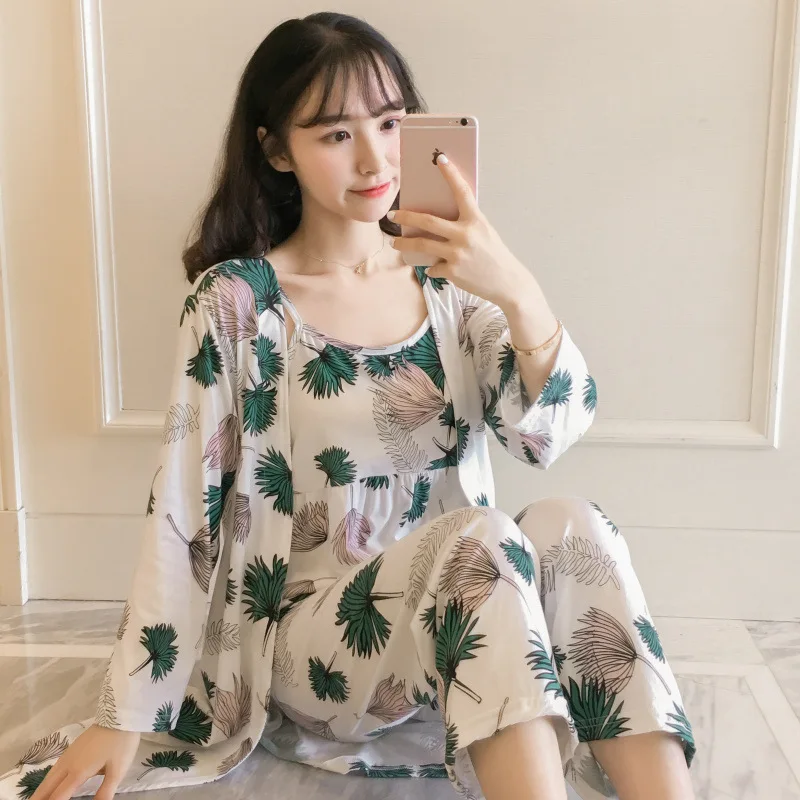 Pajamas Suits Women Summer Japanese Kimono Sexy Three-Piece Home Service Suit Nightgown Tops and Pants Spring Korean Style
Pajamas Suits Women Summer Japanese Kimono Sexy Three-Piece Home Service Suit Nightgown Tops and Pants Spring Korean Style