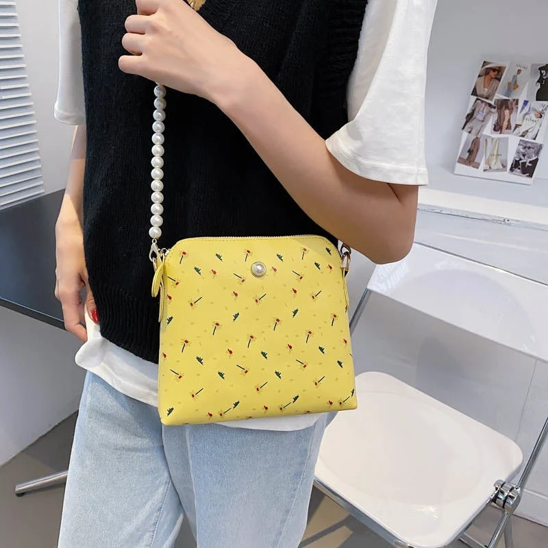 Fashion Women Shoulder Bag Casual PU Leather Pearl Beaded Messenger Bag Ladies Shopping Handbag Underarm Clutch Crossbody Bag
Fashion Women Shoulder Bag Casual PU Leather Pearl Beaded Messenger Bag Ladies Shopping Handbag Underarm Clutch Crossbody Bag