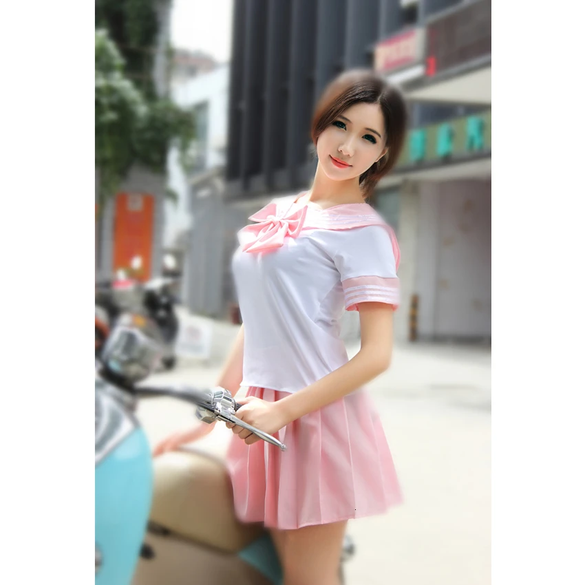 Japanese School Uniform 7 Colors Sailor Suit Cosplay Customes Girls Navy Style Bow Tops and Pleated Skirt Student Uniforms
Japanese School Uniform 7 Colors Sailor Suit Cosplay Customes Girls Navy Style Bow Tops and Pleated Skirt Student Uniforms