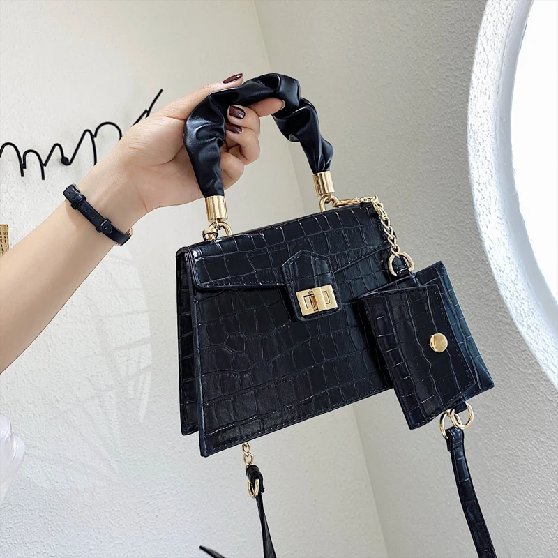 2 PCS bags for women 2021 High quality leather luxury brand women Shoulder Messenger Bag sac a main femme purses and handbags 
2 PCS bags for women 2021 High quality leather luxury brand women Shoulder Messenger Bag sac a main femme purses and handbags