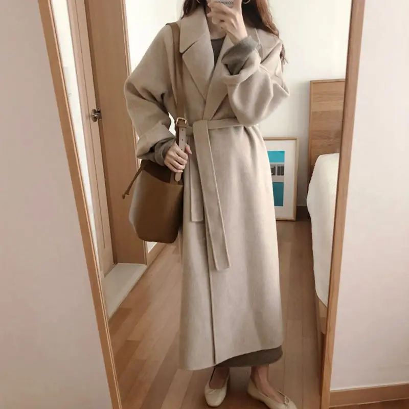 Gray Chic Thicken Wool Long Jacket Woman Fall New Turn-down Neck Elegant Blends Coats Female Winter Street Oversized Clothes
Gray Chic Thicken Wool Long Jacket Woman Fall New Turn-down Neck Elegant Blends Coats Female Winter Street Oversized Clothes