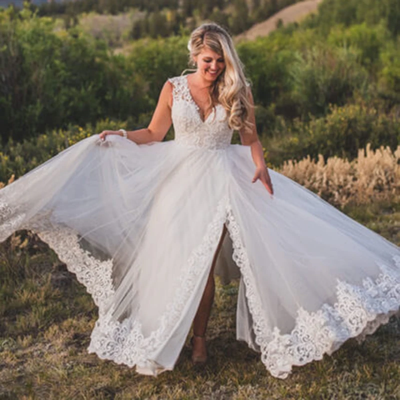 Modern Classic Ivory Lace Side Split Bridal Wedding Dresses Plunge V Neckline Appliqued Wedding Gowns for Bride Illusion Back
Modern Classic Ivory Lace Side Split Bridal Wedding Dresses Plunge V Neckline Appliqued Wedding Gowns for Bride Illusion Back