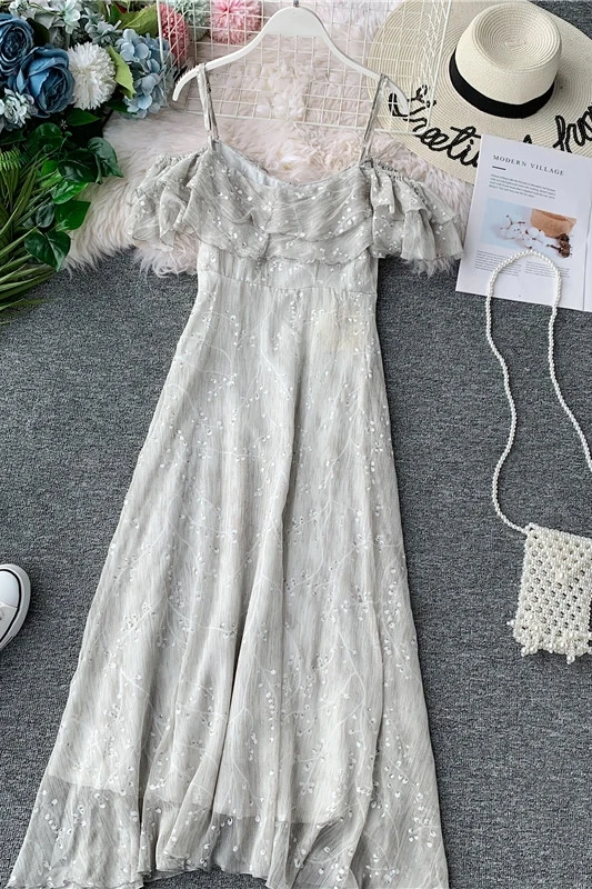 Women's sexy slash Neck Chiffon Maxi Dress 2021 summer beach style holiday off shoulder sequins decorative slit MIDI dress
Women's sexy slash Neck Chiffon Maxi Dress 2021 summer beach style holiday off shoulder sequins decorative slit MIDI dress