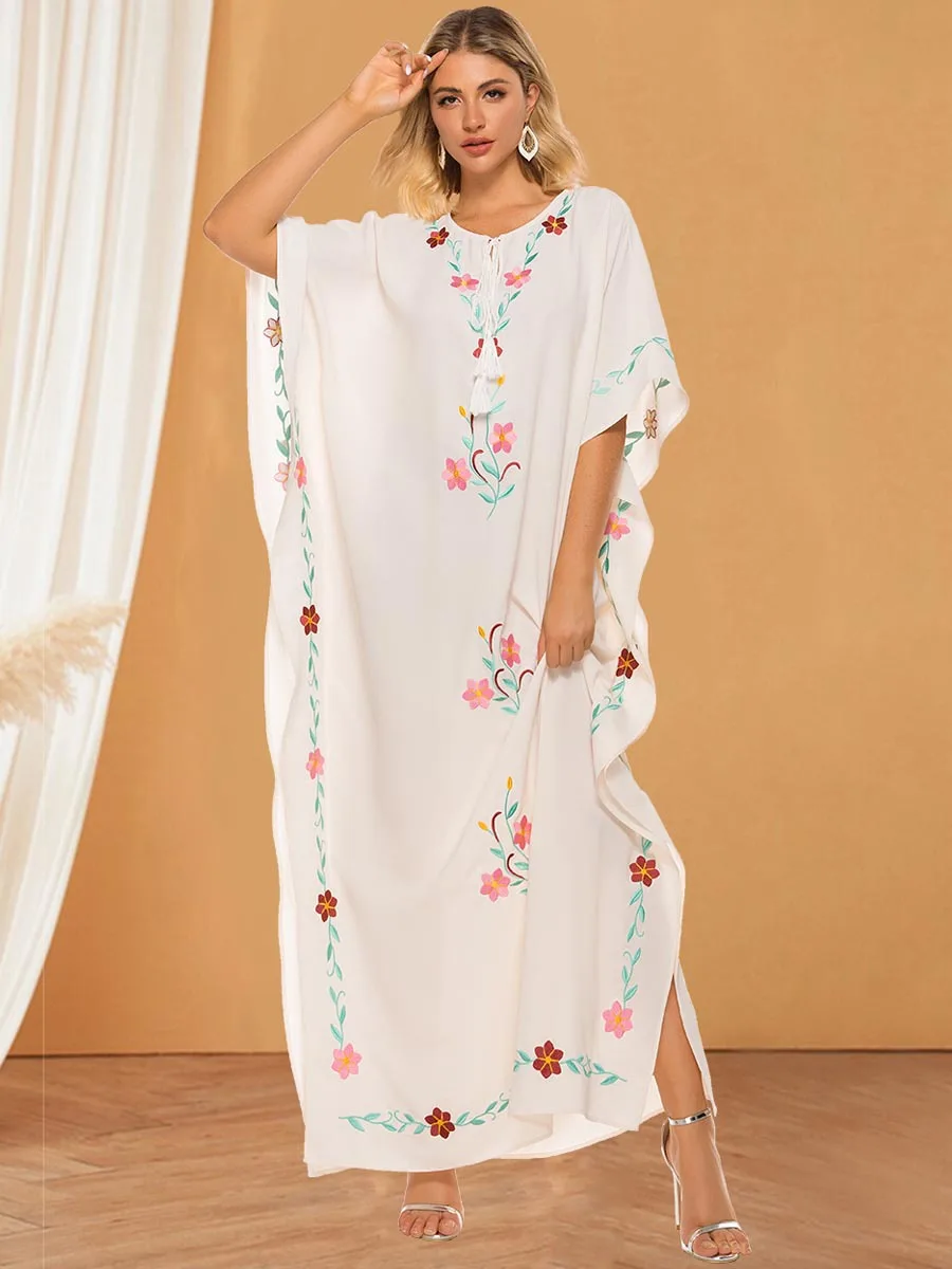 Plus Size Embroidery Half Bat Sleeves Summer long Dress Women 2020 Print Flowers Ladies boho dress women vestidos maxi dresses
Plus Size Embroidery Half Bat Sleeves Summer long Dress Women 2020 Print Flowers Ladies boho dress women vestidos maxi dresses