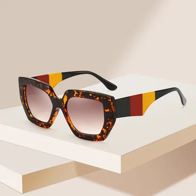 Trend fashion Sunglasses For Female Color Matching Sunglasses Fashion Street Shooting Driver Sunshade Mirror Multicolor 2021
Trend fashion Sunglasses For Female Color Matching Sunglasses Fashion Street Shooting Driver Sunshade Mirror Multicolor 2021
