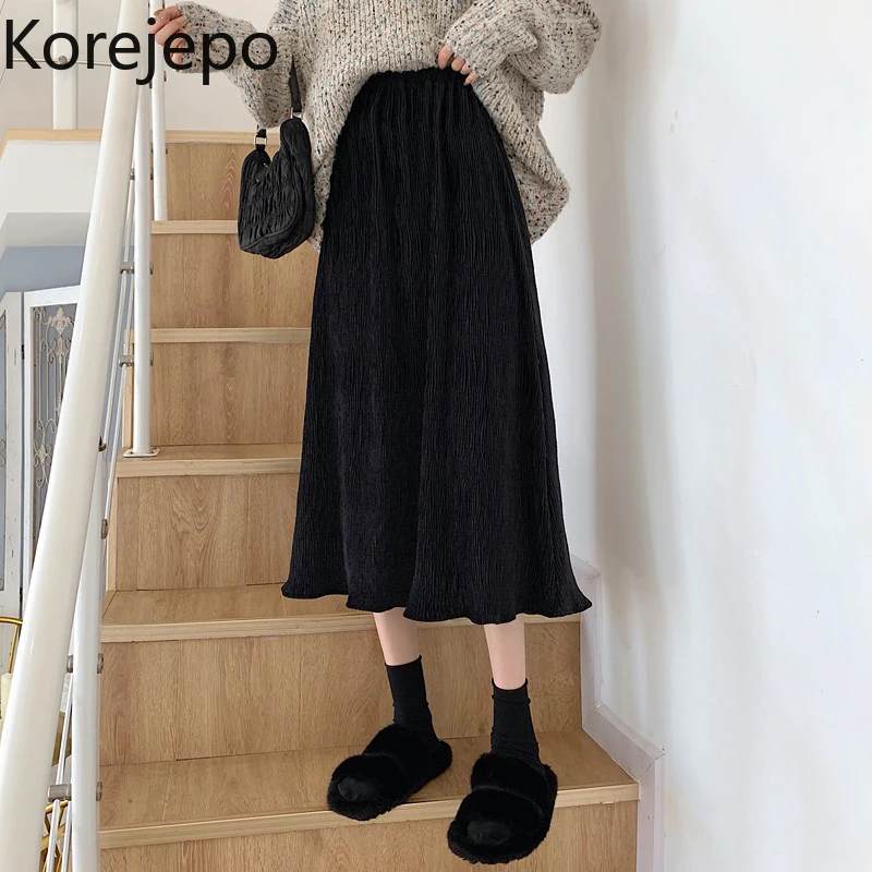 Женская юбка-трапеция с высокой талией, черная бархатная юбка средней и длинной длины, весна-осень-зима 2021
Женская юбка-трапеция с высокой талией, черная бархатная юбка средней и длинной длины, весна-осень-зима 2021