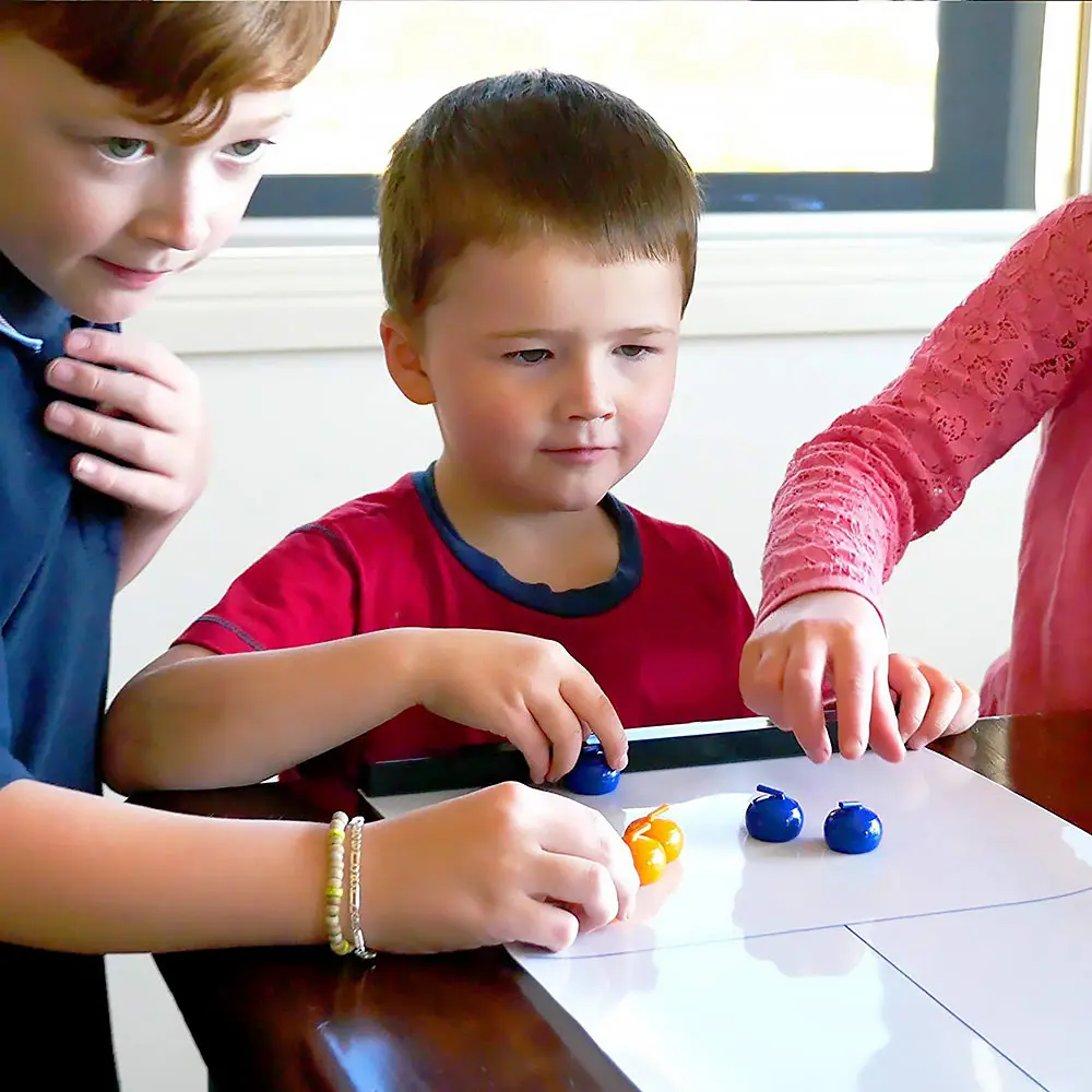 Mini Curling Ball Tabletop Curling Game Mini Foldable Table Compact Curling Family Party Games Toys For Family School Travel Toy 
Mini Curling Ball Tabletop Curling Game Mini Foldable Table Compact Curling Family Party Games Toys For Family School Travel Toy