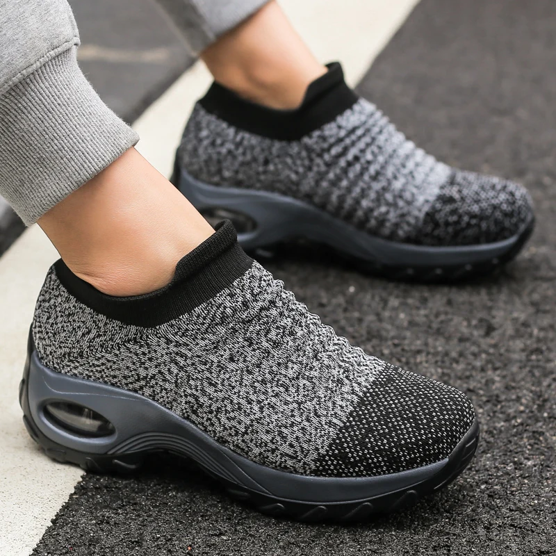 Women running Shoes 2020 Female Gym Sport Shoes Stability Breathable Mesh Air Cushion Thick Sole Trainers Women Tennis Shoes
Women running Shoes 2020 Female Gym Sport Shoes Stability Breathable Mesh Air Cushion Thick Sole Trainers Women Tennis Shoes