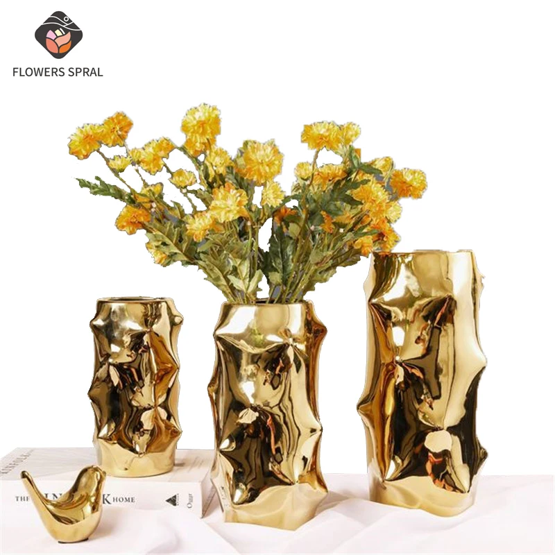 Nordic Electroplating Golden Ceramic Vase Living Room Dried Flower Vase Decoration Modern Home Desktop Hotel Decoration Vase
Nordic Electroplating Golden Ceramic Vase Living Room Dried Flower Vase Decoration Modern Home Desktop Hotel Decoration Vase