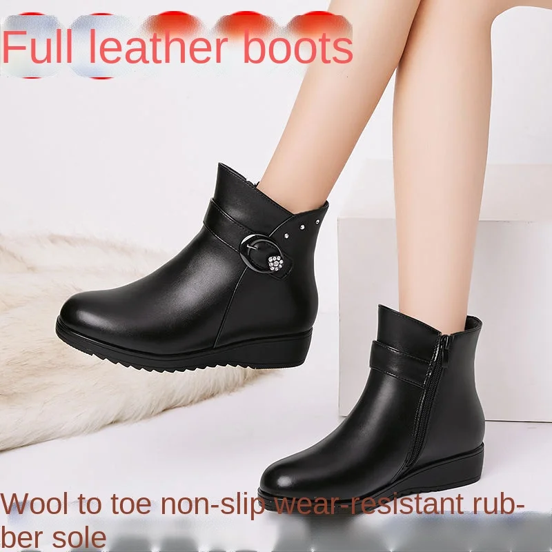 2021 Winter New Genuine Leather Boot Fleece-Lined Thickened Full Plush Women's Short Boots Wedge Cotton-Padded Belt Buckle Wedge
2021 Winter New Genuine Leather Boot Fleece-Lined Thickened Full Plush Women's Short Boots Wedge Cotton-Padded Belt Buckle Wedge