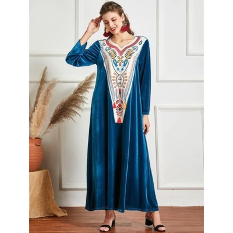 Ukraine Embroidered Velvet embroidery woman indian sari clothing Dress Plus Size Boho Muslim Robe saree pakistan eid mubarak
Ukraine Embroidered Velvet embroidery woman indian sari clothing Dress Plus Size Boho Muslim Robe saree pakistan eid mubarak