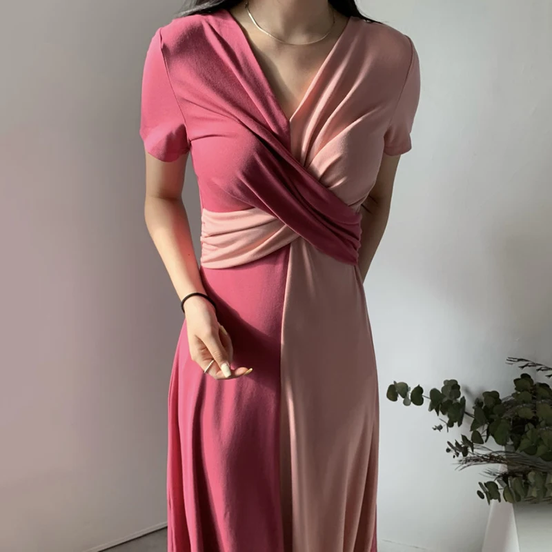 Kimotimo Vintage Color Contrast Dress Women Korean Chic Summer Personality V-neck Patchwork Kink Design Slim Mid-length Dresses
Kimotimo Vintage Color Contrast Dress Women Korean Chic Summer Personality V-neck Patchwork Kink Design Slim Mid-length Dresses