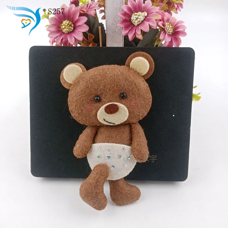 Little bear cut sky steel-cutting die compatible with most machines Hand-made accessories wooden die
Little bear cut sky steel-cutting die compatible with most machines Hand-made accessories wooden die