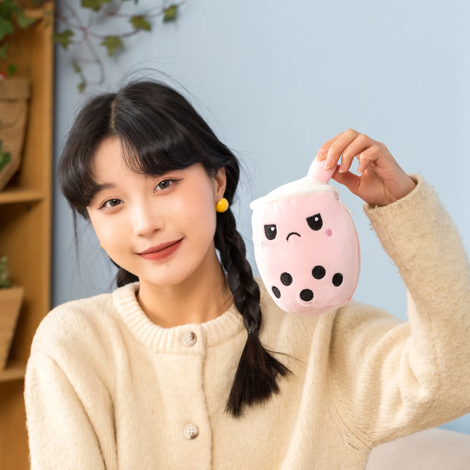 New Cartoon Soft Stuffed Storable Cute Milk Tea Cup Plush Doll Birthday Gift For Kid Kawaii Decorative Ornaments
New Cartoon Soft Stuffed Storable Cute Milk Tea Cup Plush Doll Birthday Gift For Kid Kawaii Decorative Ornaments