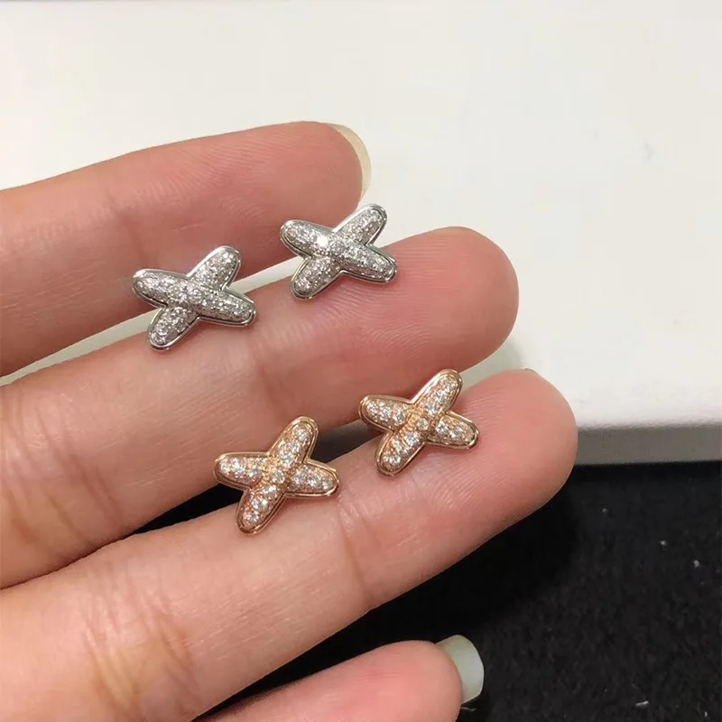 Luxury Shining Fork Classic Earring for Women Rose Gold Stainless Steel Chain Pendants Necklaces Party Statement Jewelry
Luxury Shining Fork Classic Earring for Women Rose Gold Stainless Steel Chain Pendants Necklaces Party Statement Jewelry