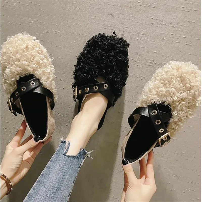 Fur shoes female new 2019 autumn wild plush autumn and winter fashion peas autumn wear flat shoes winter
Fur shoes female new 2019 autumn wild plush autumn and winter fashion peas autumn wear flat shoes winter