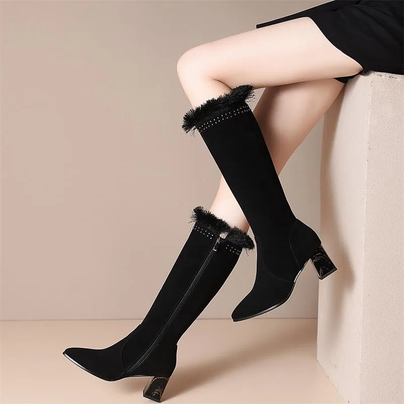 MORAZORA 2021 Winter knee high boots Top quality cow suede fashion women boots thick heels pointed toe keep warm ladies shoes
MORAZORA 2021 Winter knee high boots Top quality cow suede fashion women boots thick heels pointed toe keep warm ladies shoes